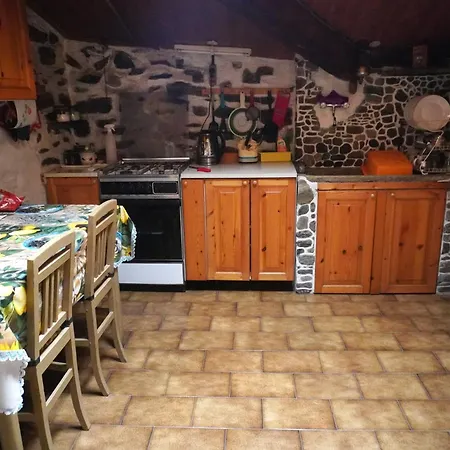 Tipica Casa Di Montagna Nelle Valli Di Lanzo * Groscavallo